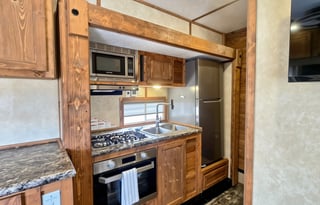 2025 Ice Castle RV Edition