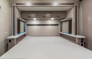 2022 Thor Motor Coach Hurricane 31C