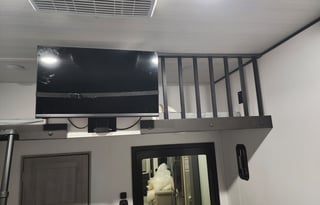 2024 Fuzion 430 Toy Hauler with Gooseneck Hitch