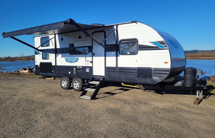 Exterior with awning out