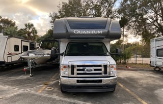 2023 LUXURY Bunkhouse on Wheels