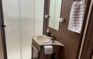 2015 Coachmen RV Freelander 21QB  Ford 350