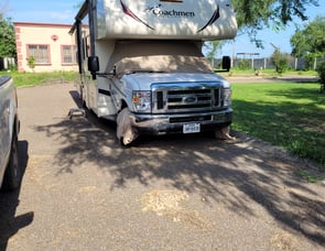 Coachmen RV Freelander 22QB Ford 350