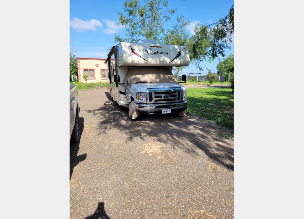 Class C Motor Home rentals in Brownsville