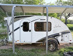 inTech RV Luna Platinum