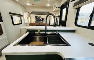 Stylish Family Explorer 2025 Nobo 20.3