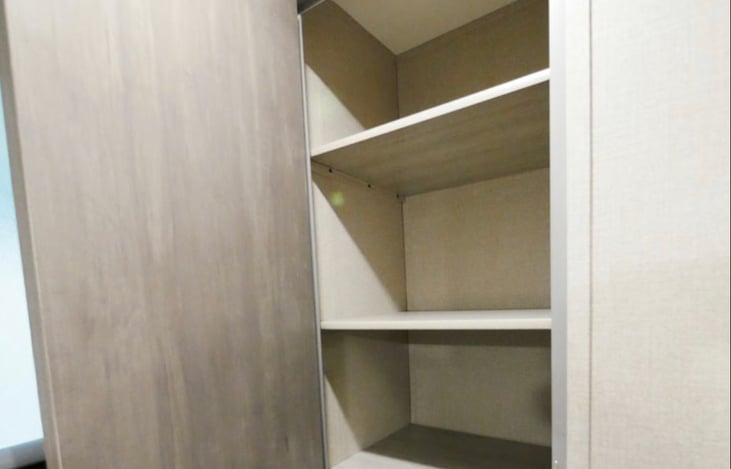 Closet master bedroom.