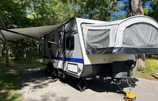 2019 Jayco Jay Feather X23B