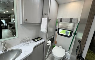2026 29ft Coachmen 26MB - Sleeps 6