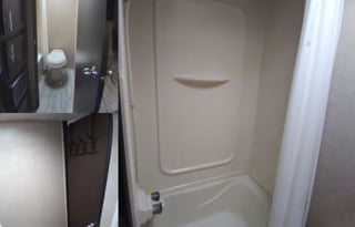 Travel Trailer Delivery by One Haul Of A Time