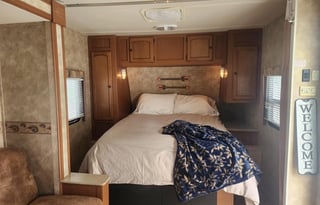 2011 Gulf Stream Stream Lite Sport- FULLY STOCKED