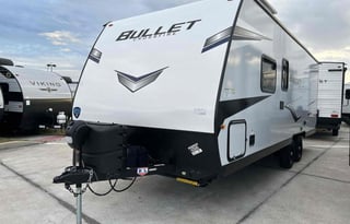 2023 Keystone Bullet Crossfire-Adventure awaits!