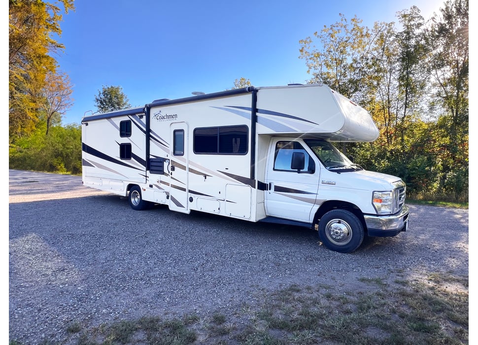 Class C Motor Home rentals in Shakopee