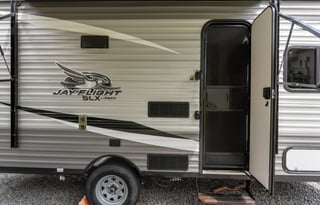 2021 Jay Flight 174BH – Bunkhouse Adventure Camper