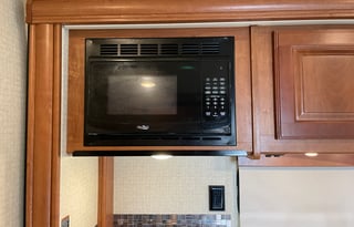 2018 Winnebago Vista 27PE