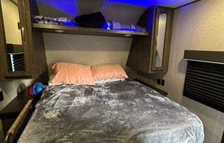 2020 Jayco Jay Flight SLX 8 245RLS Sleeps up to 5!