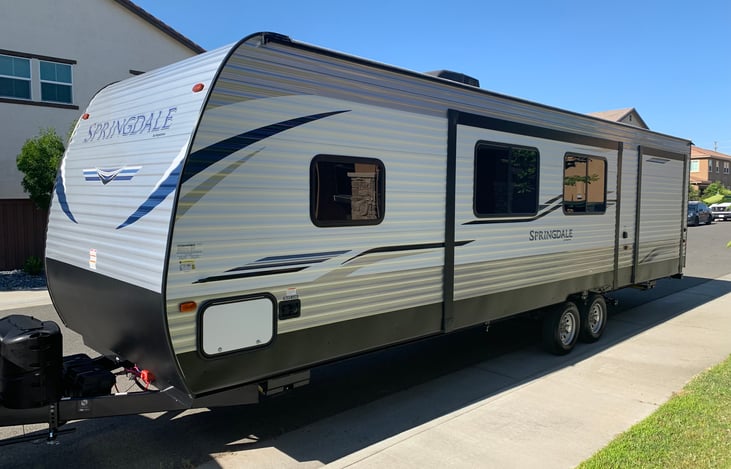 Two slides on drivers side.