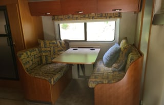 2009 Fleetwood Enterprises Inc. Icon 24d