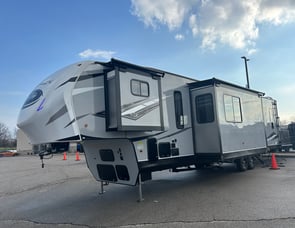 Forest River RV Cherokee Wolf Pack 365PACK16