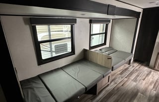 2022 Starcraft Autumn Ridge 26BHS