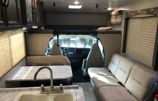2019 Coachmen RV Freelander 27QB Unit 19
