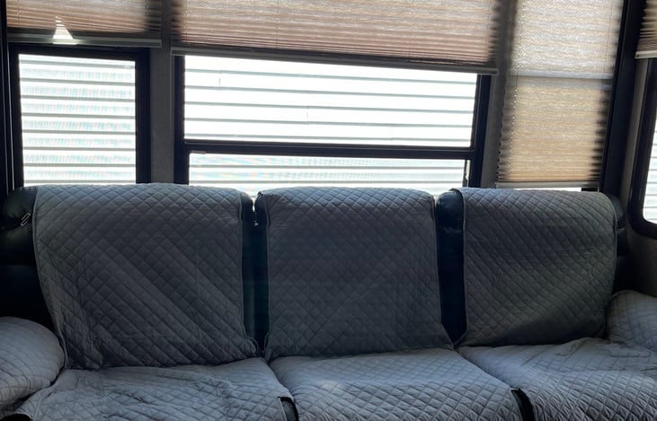 very nice recliner with massager and heat to watch TV or just relax.