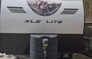 2020 Puma Toy Hauler with Outdoor Kitchen