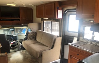 2010 Fleetwood RV Jamboree Sport 31M
