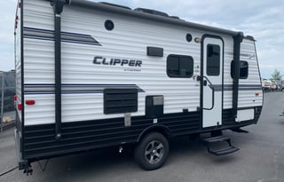 Easy Tow Family Glamper