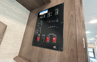 'Maverick' Sleeps 8! Loaded with Comfort Amenities