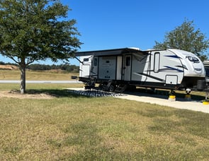 Forest River RV Cherokee Alpha Wolf 33BH-L