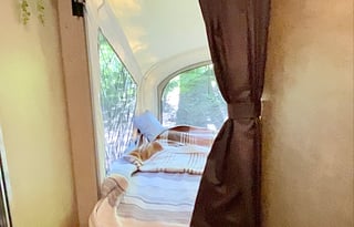 2017 Starcraft Sleeps 5| Pet friendly| Lite Tow