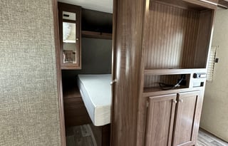 2017 Heartland Prowler Lynx