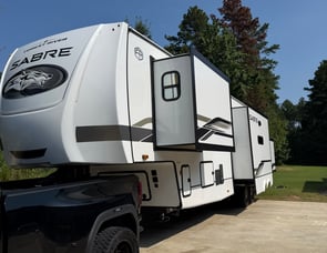 Forest River RV Sabre 36DBB