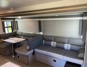 Forest River RV Wildwood 31KQBTS