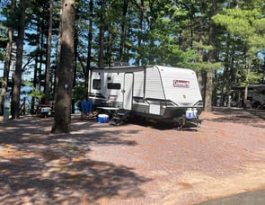 Dutchmen RV Coleman Lantern LT Series 202RD