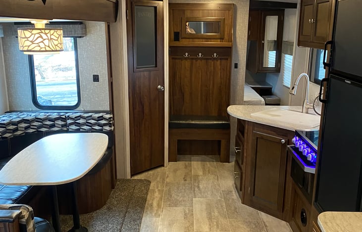 Dinette located directly across from the kitchen