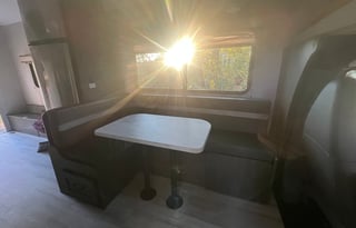 24' Versatile Voyager, Pet-Friendly, Equipped!