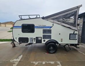 Coachmen RV Clipper Camping Trailers 12.0TD XL Express