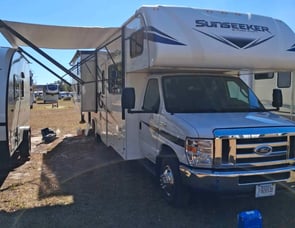 Forest River RV Sunseeker LE 3250DSLE Ford