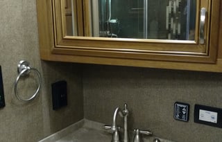 2017 Entegra Coach Anthem 42RBQ