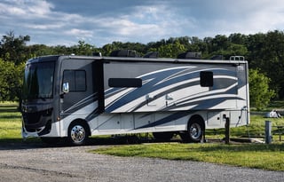 '21 Fleetwood Fortis - Sleeps 8 - Free Starlink