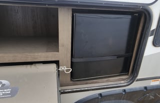 2021 Cougar 29 Bunk house