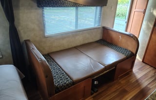 2015 Gulf Stream Conquest Lite