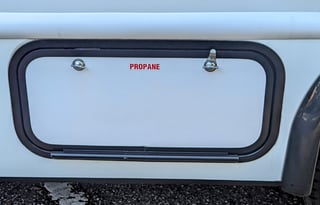 WELCOME TO RV LIVING RENTAL