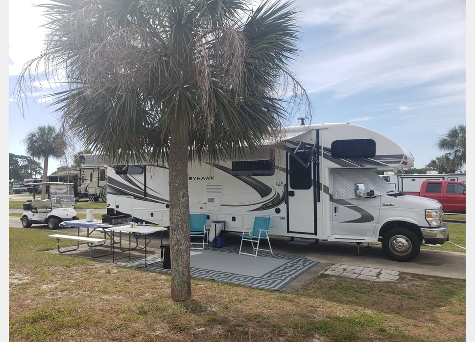 Class C Motor Home rentals in AKRON
