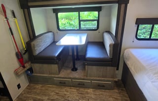 The Campfire Companion Bunkhouse