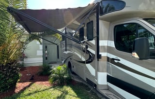 2014Thor Motor Coach Siesta Sprinter 24SR