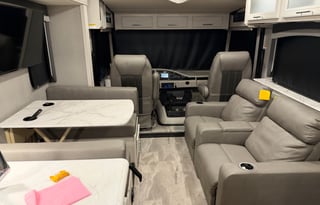 2022 Fleetwood RV Flair 32S