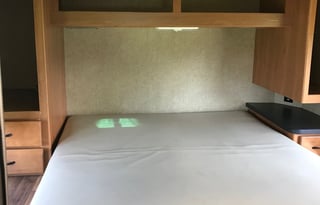 2015 Thor Motor Coach Four Winds 28A